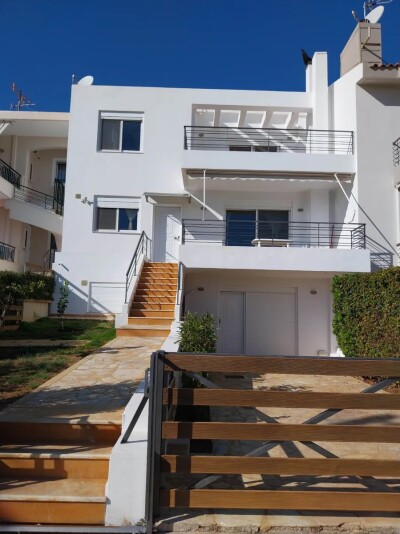 Μεζονέτα, 206τ.μ. Χάρακας, Κερατέα (Υπόλοιπο Αττικής)-1